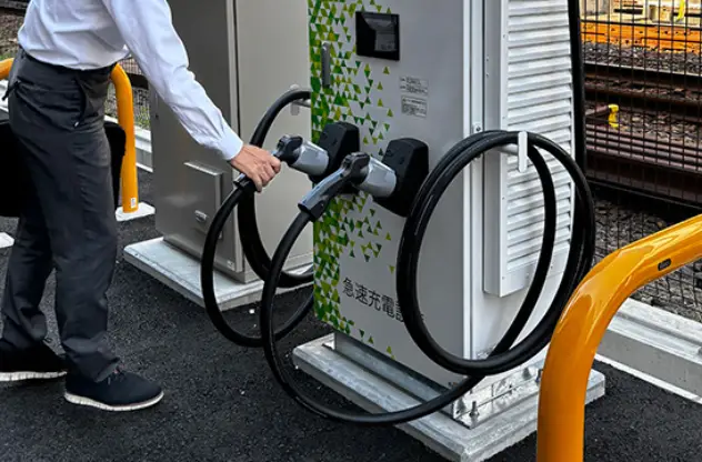 事業用EVの充電設備構築と電気料金最小化を実現したい方